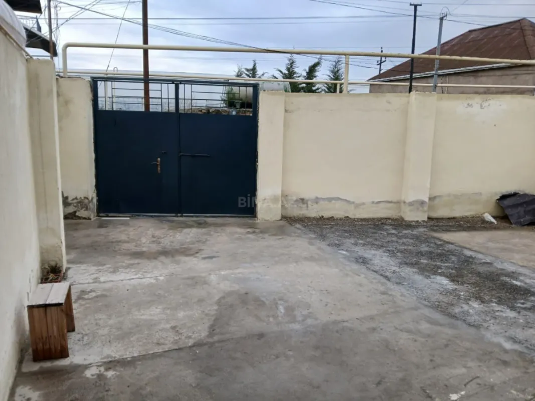 Satılır 4 otaqlı həyət evi 150 m²