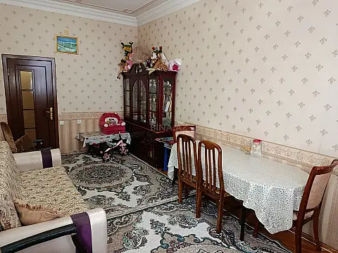 Satılır 2 otaqlı mənzil 78 m² — Bakı, Memar Əcəmi yanı 2 otaq 78.00 m²