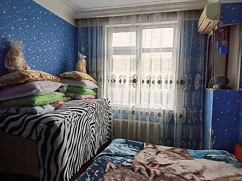 Satılır 2 otaqlı mənzil 78 m²