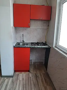 Kirayə verilir 2 otaqlı mənzil 47 m²