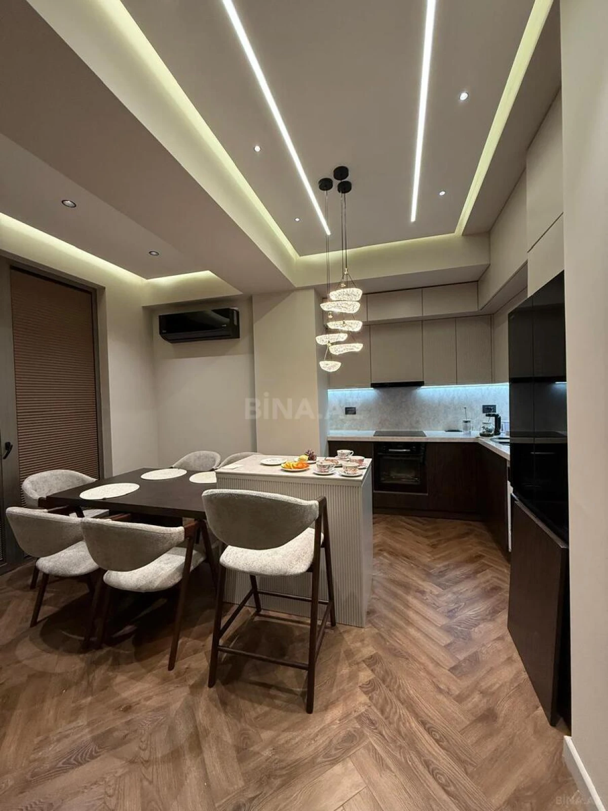 Kirayə verilir 3 otaqlı mənzil 110 m²