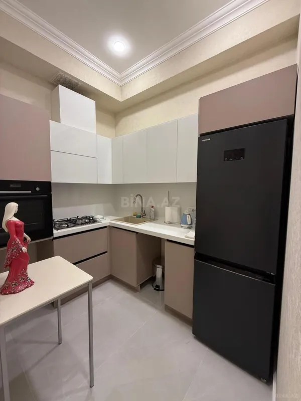 Satılır 2 otaqlı mənzil 65 m²