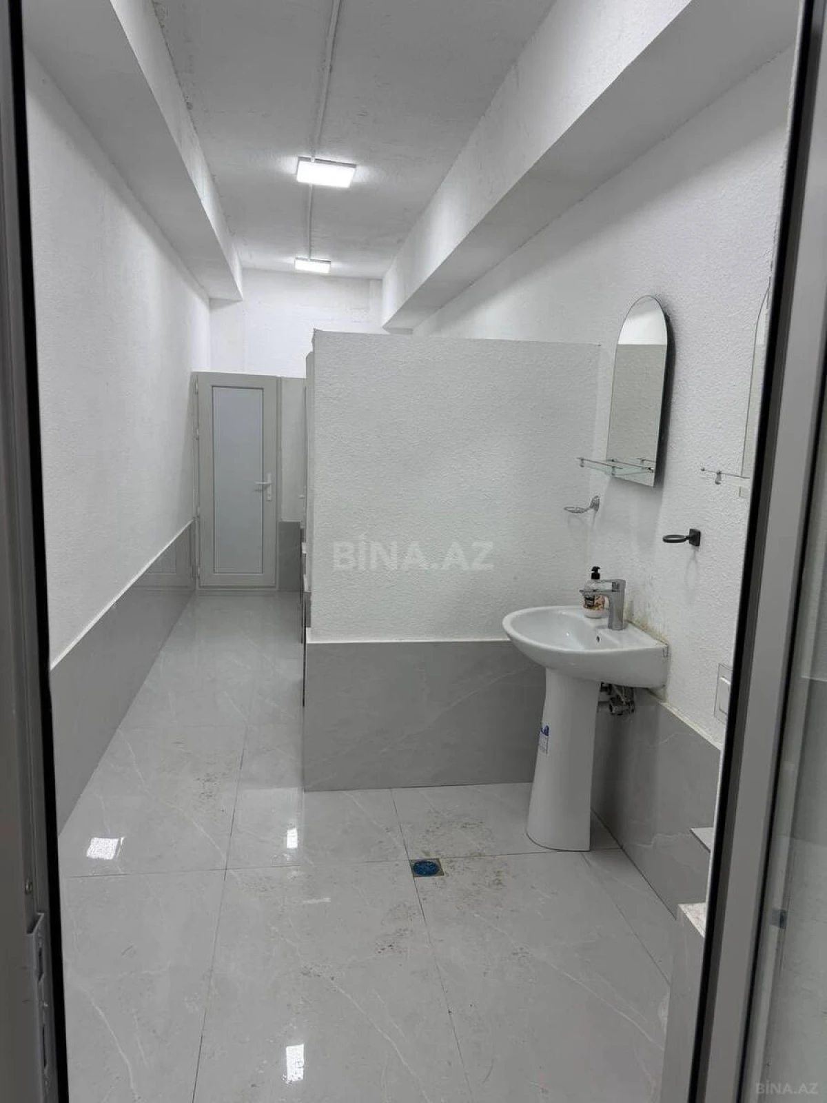 Kirayə verilir obyekt 40 m²