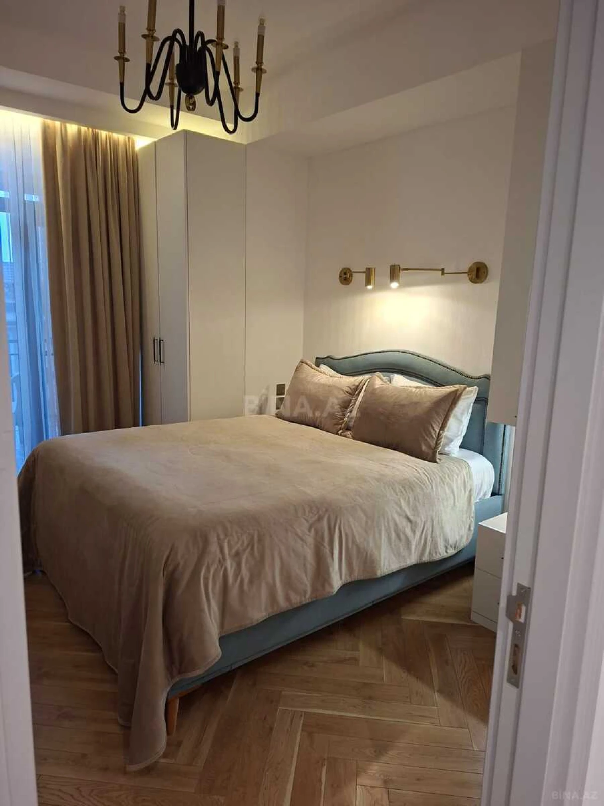 Kirayə verilir 2 otaqlı mənzil 60 m²