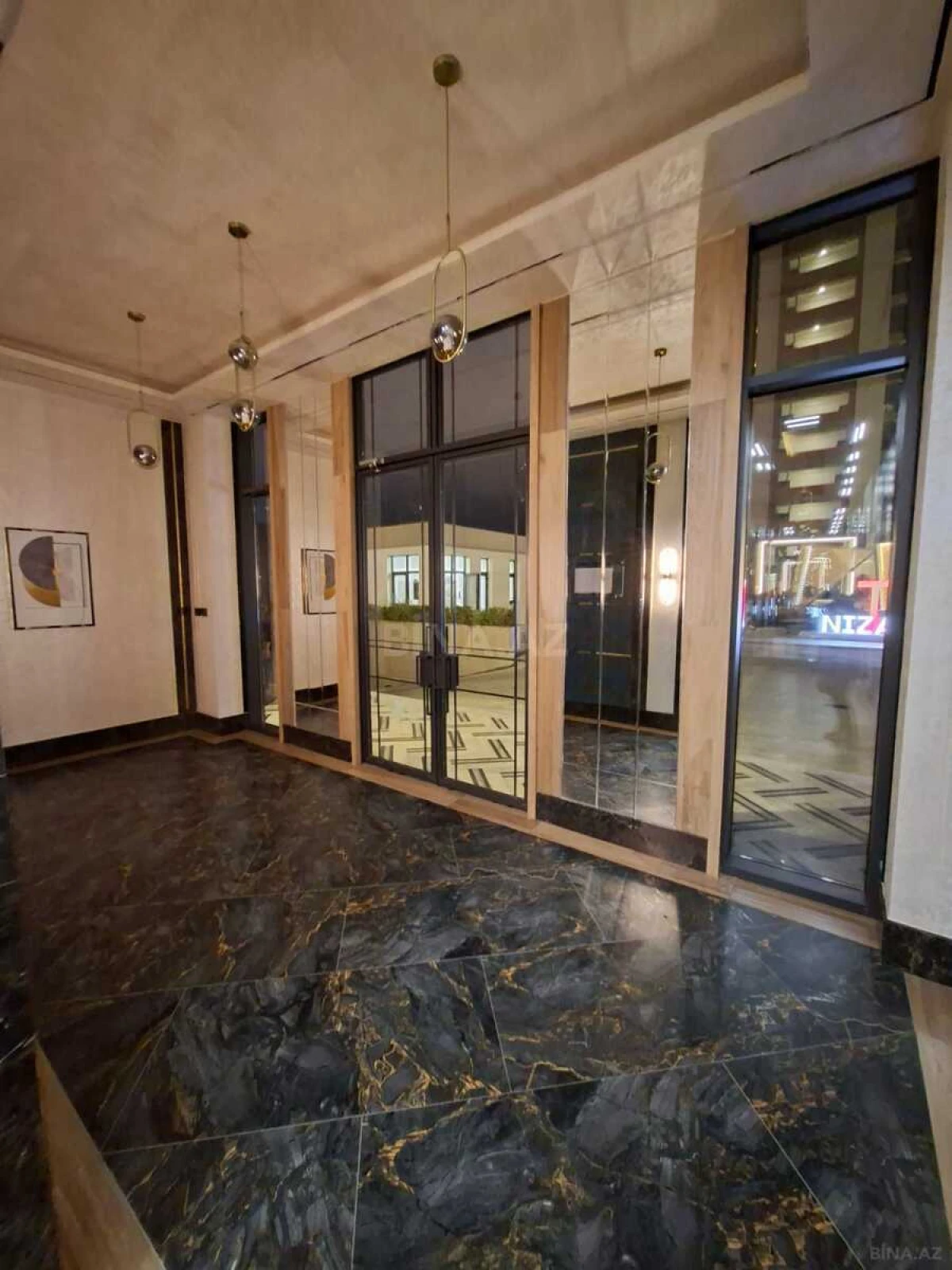 Kirayə verilir 2 otaqlı mənzil 60 m²