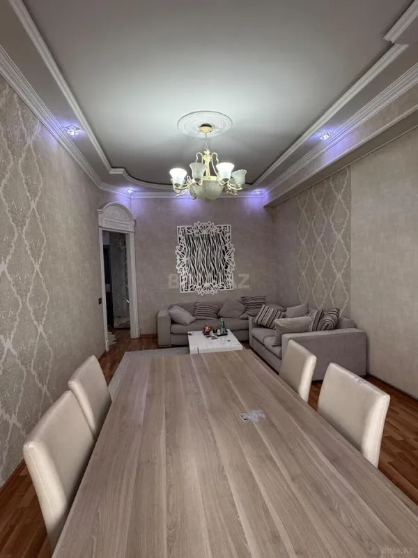 Satılır 2 otaqlı mənzil 55 m²