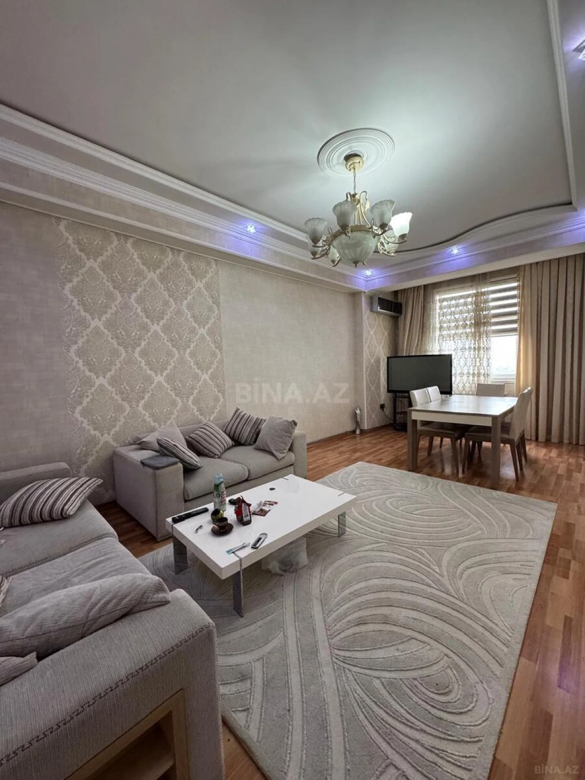 Satılır 2 otaqlı mənzil 55 m²