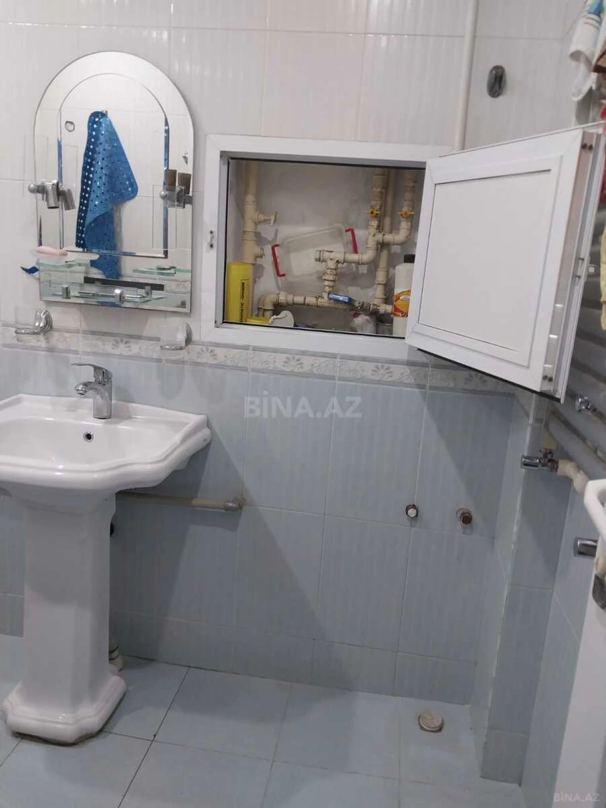 Satılır 3 otaqlı mənzil 110 m²