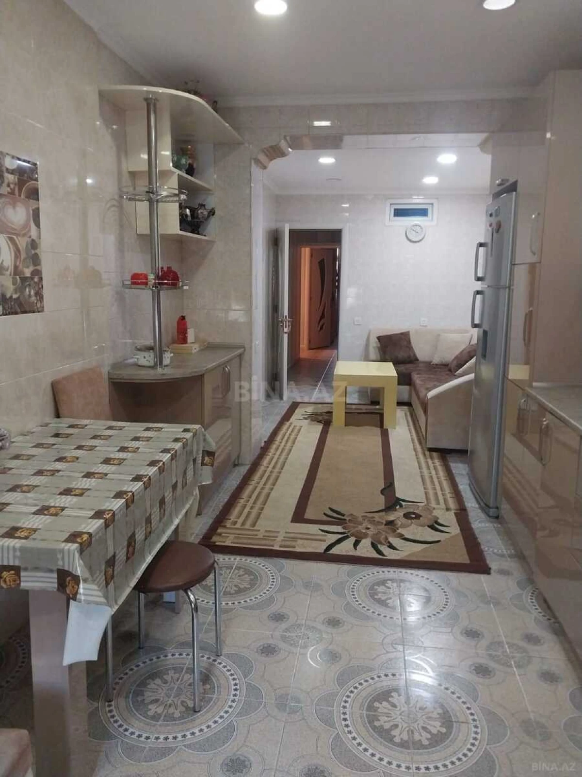 Satılır 3 otaqlı mənzil 110 m²