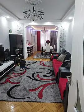 Satılır 3 otaqlı mənzil 110 m²