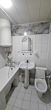 Satılır 1 otaqlı mənzil 37 m²