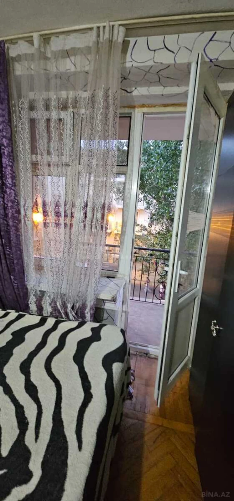 Satılır 1 otaqlı mənzil 37 m²