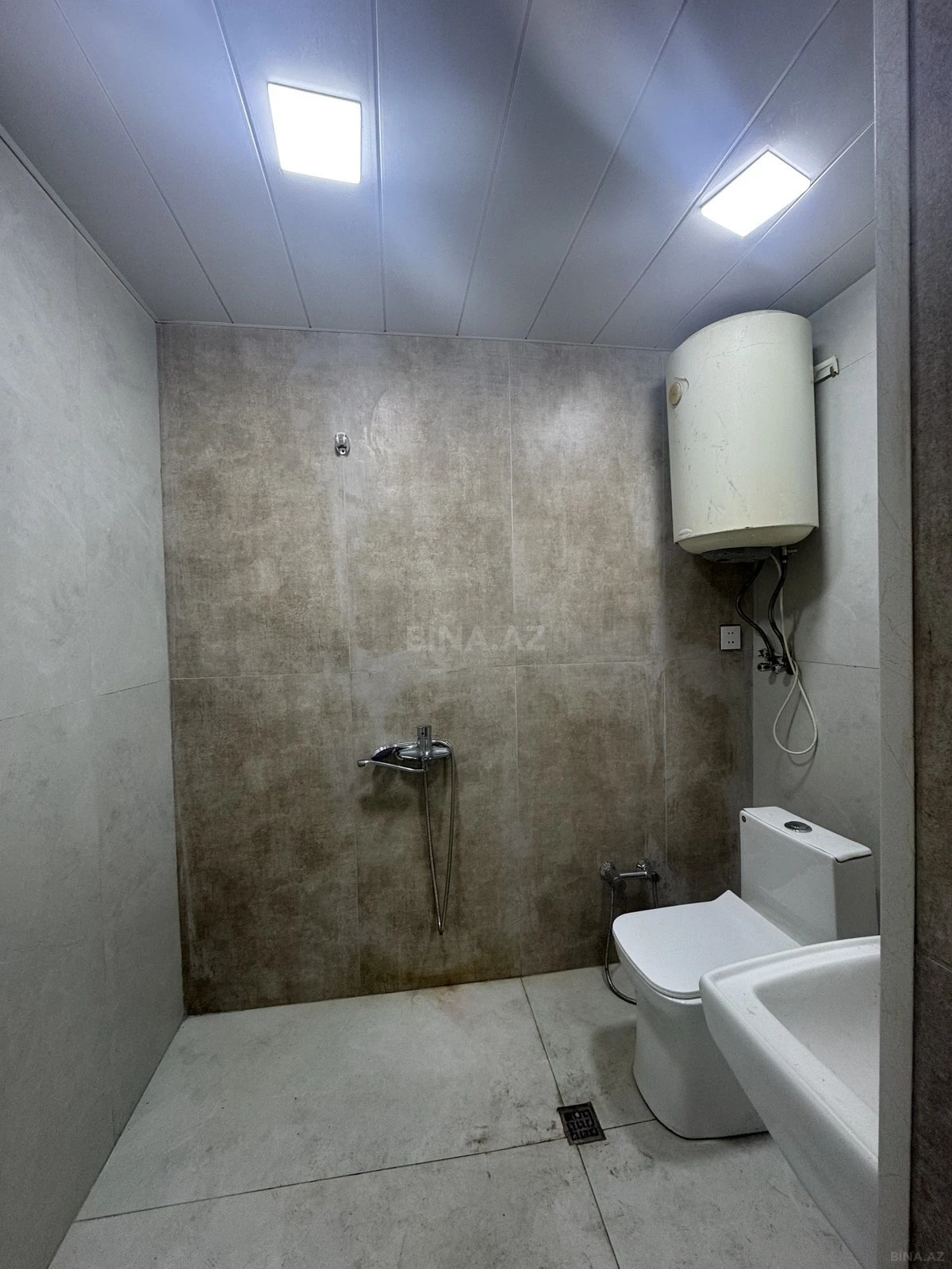 Satılır 1 otaqlı mənzil 27 m²