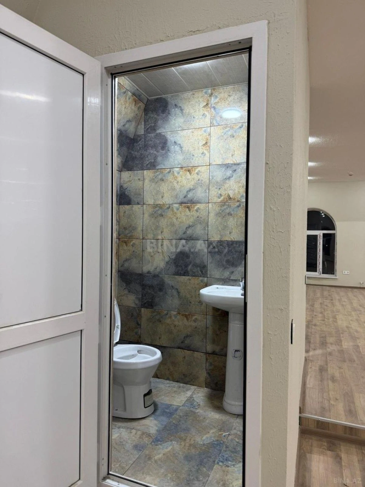 Kirayə verilir obyekt 700 m²