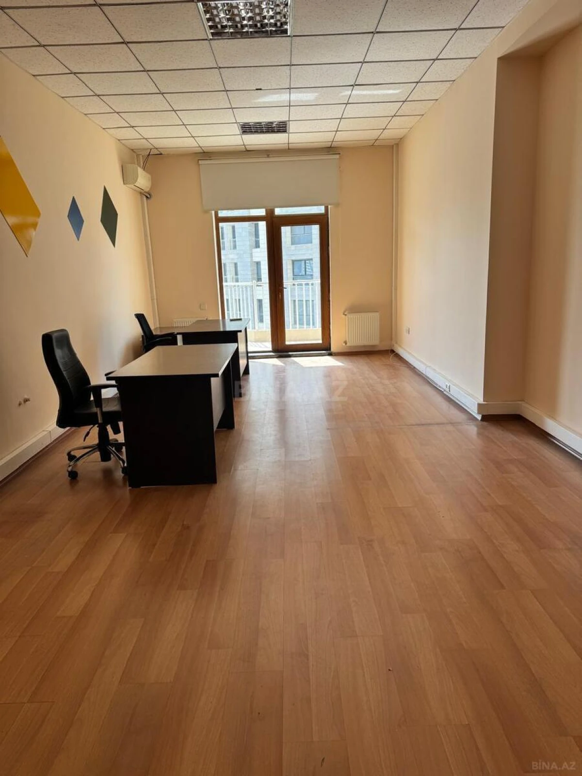 Kirayə verilir 5 otaqlı ofis 200 m²