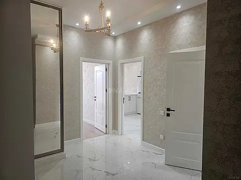 Kirayə verilir 2 otaqlı mənzil 80 m²