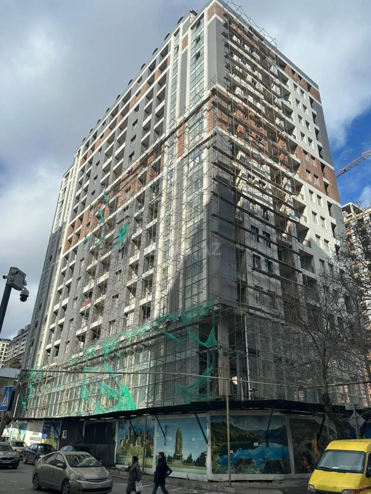 Satılır 3 otaqlı mənzil 110 m²