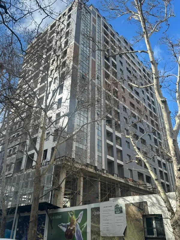 Satılır 3 otaqlı mənzil 110 m²