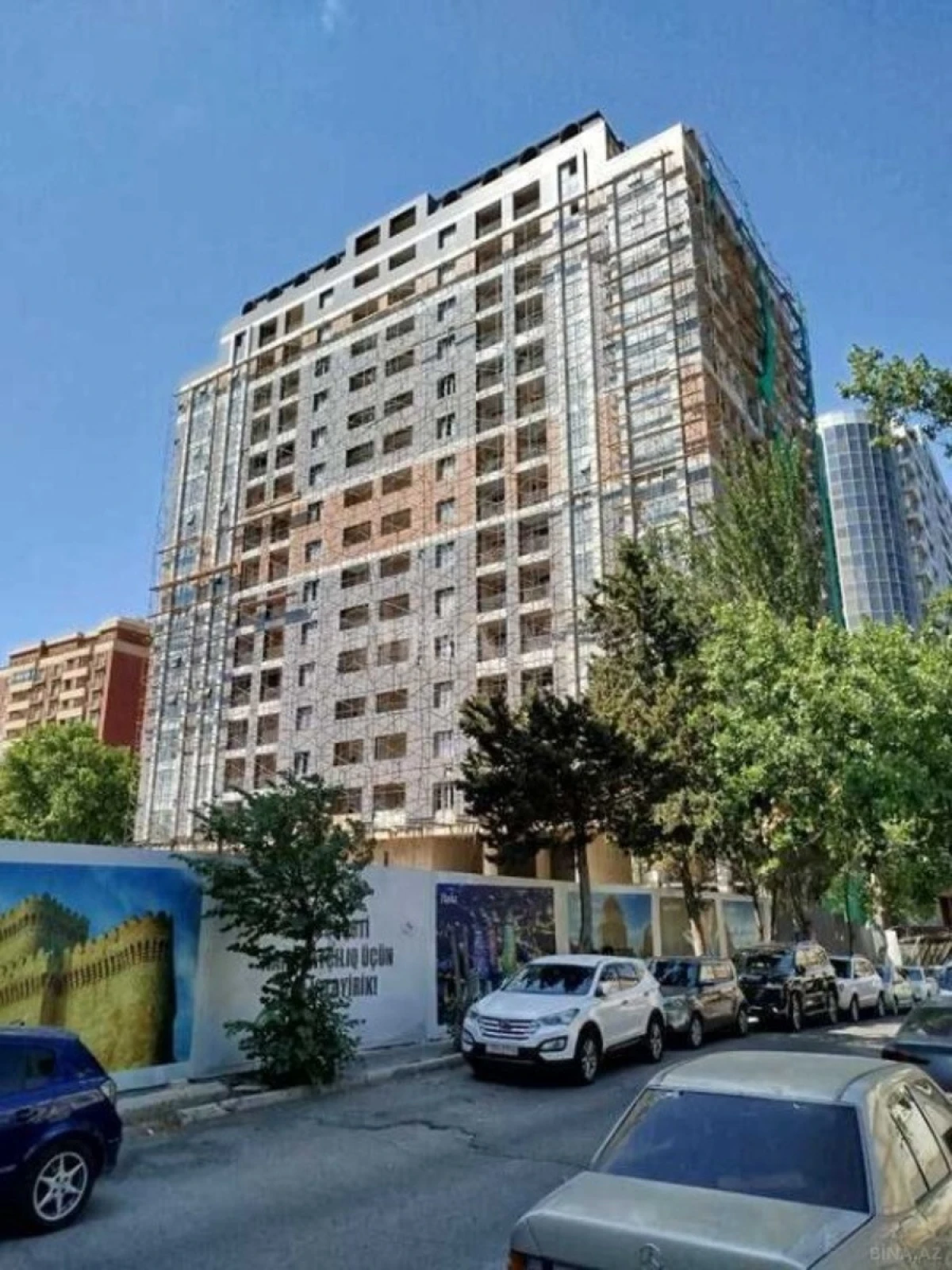 Satılır 3 otaqlı mənzil 110 m²