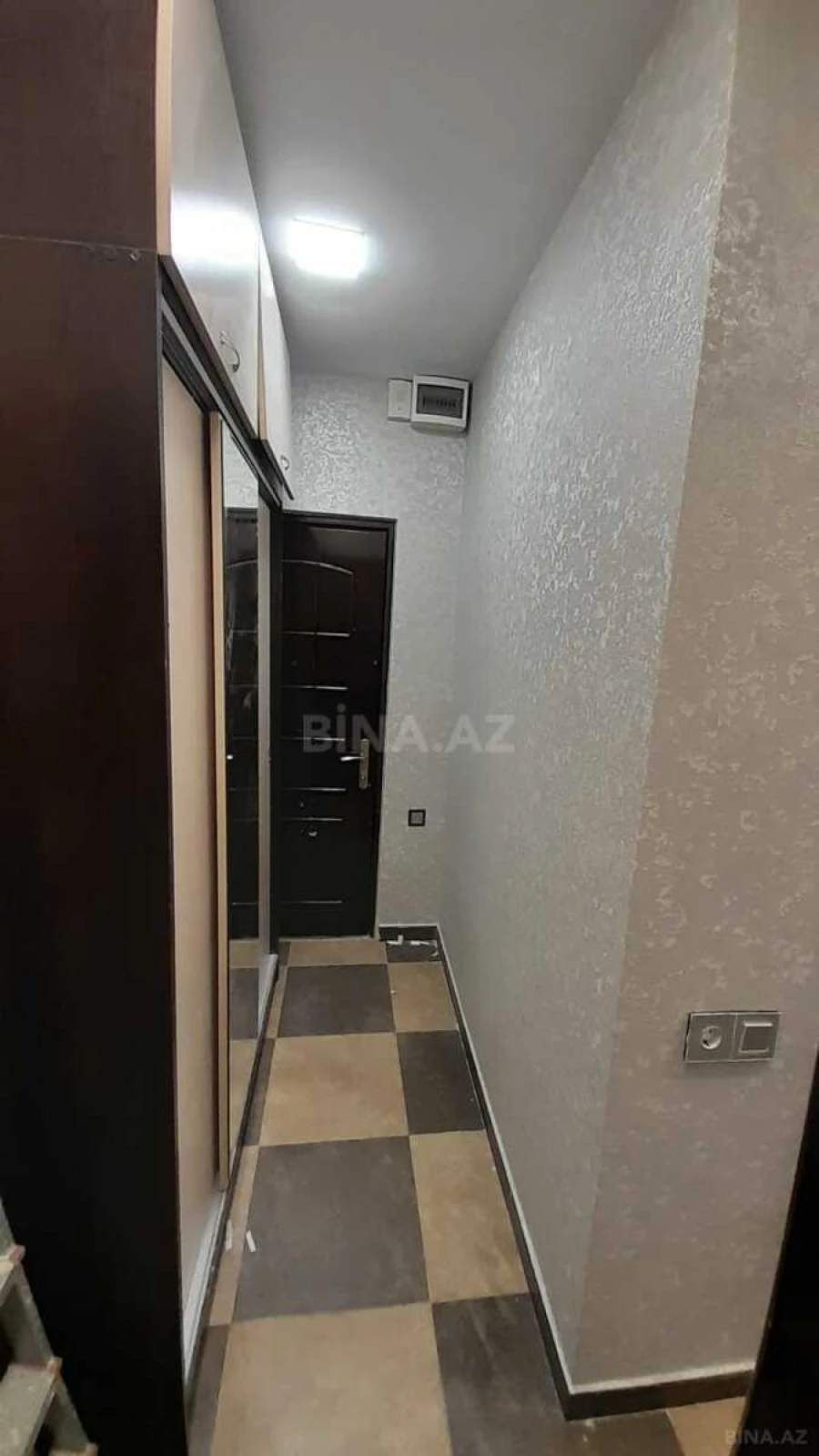 Satılır 3 otaqlı mənzil 55 m²