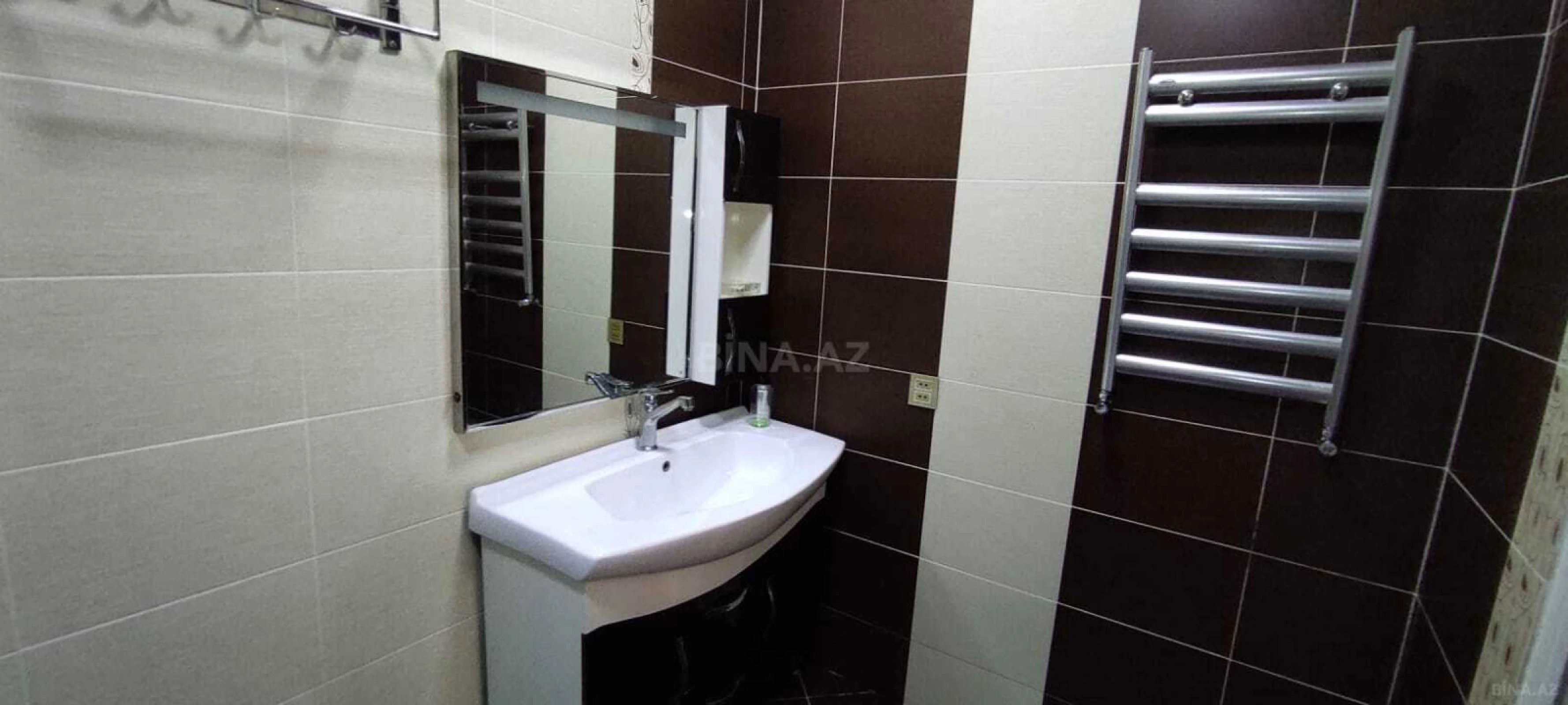 Kirayə verilir 3 otaqlı mənzil 120 m²