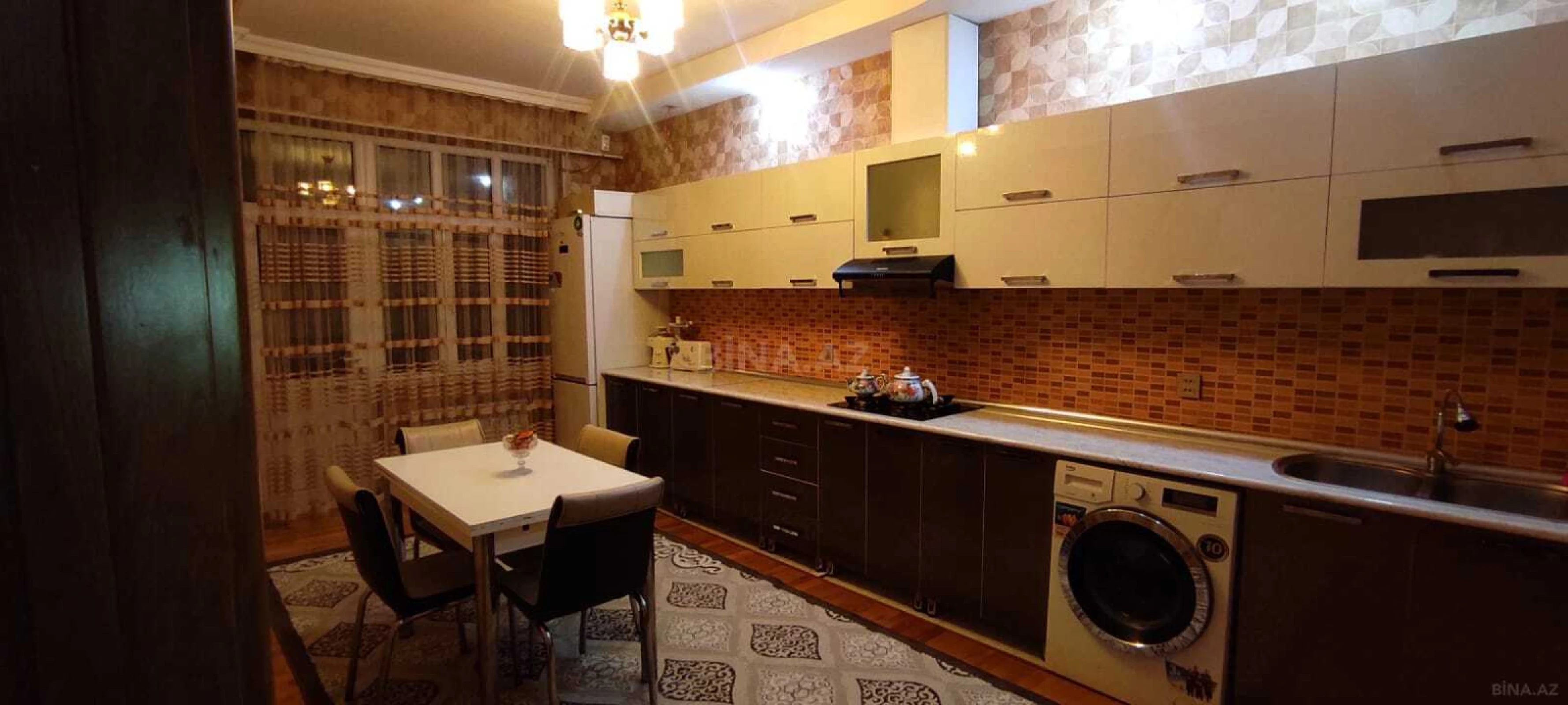 Kirayə verilir 3 otaqlı mənzil 120 m²