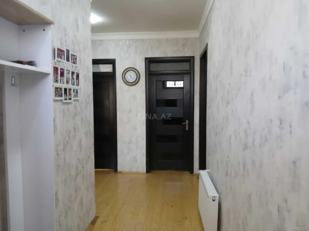 Satılır 5 otaqlı həyət evi 174 m²