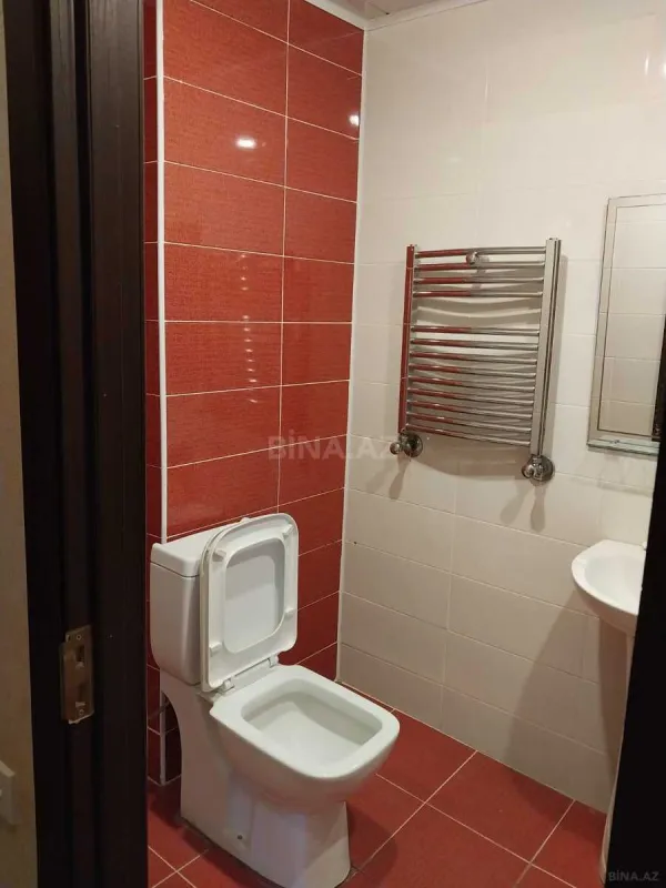 Satılır 2 otaqlı mənzil 70 m²