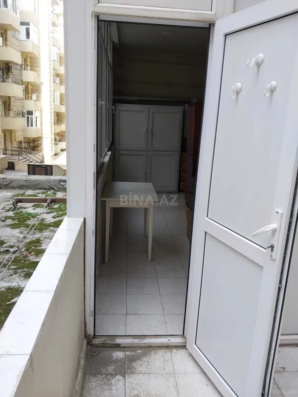 Satılır 2 otaqlı mənzil 70 m²