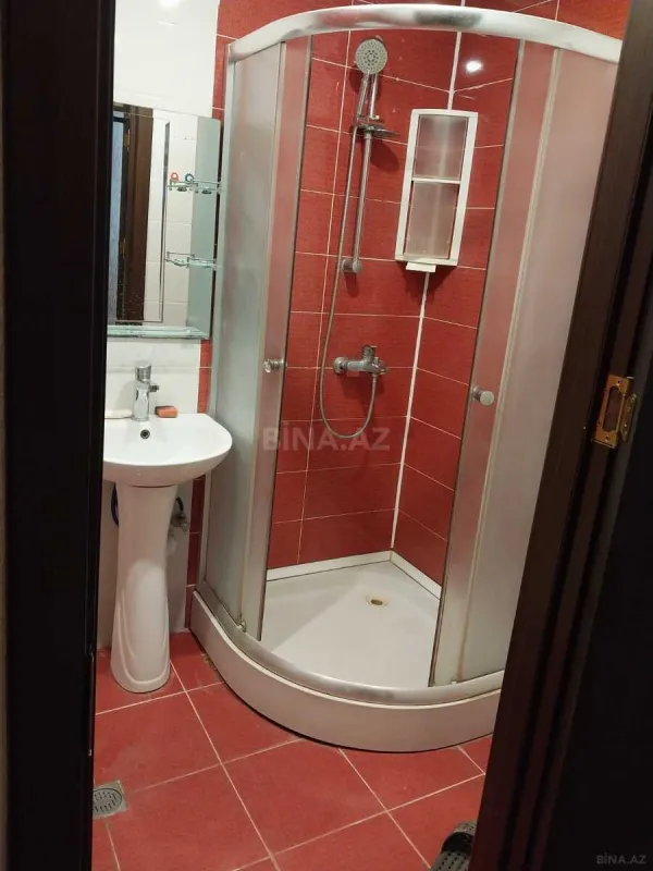 Satılır 2 otaqlı mənzil 70 m²