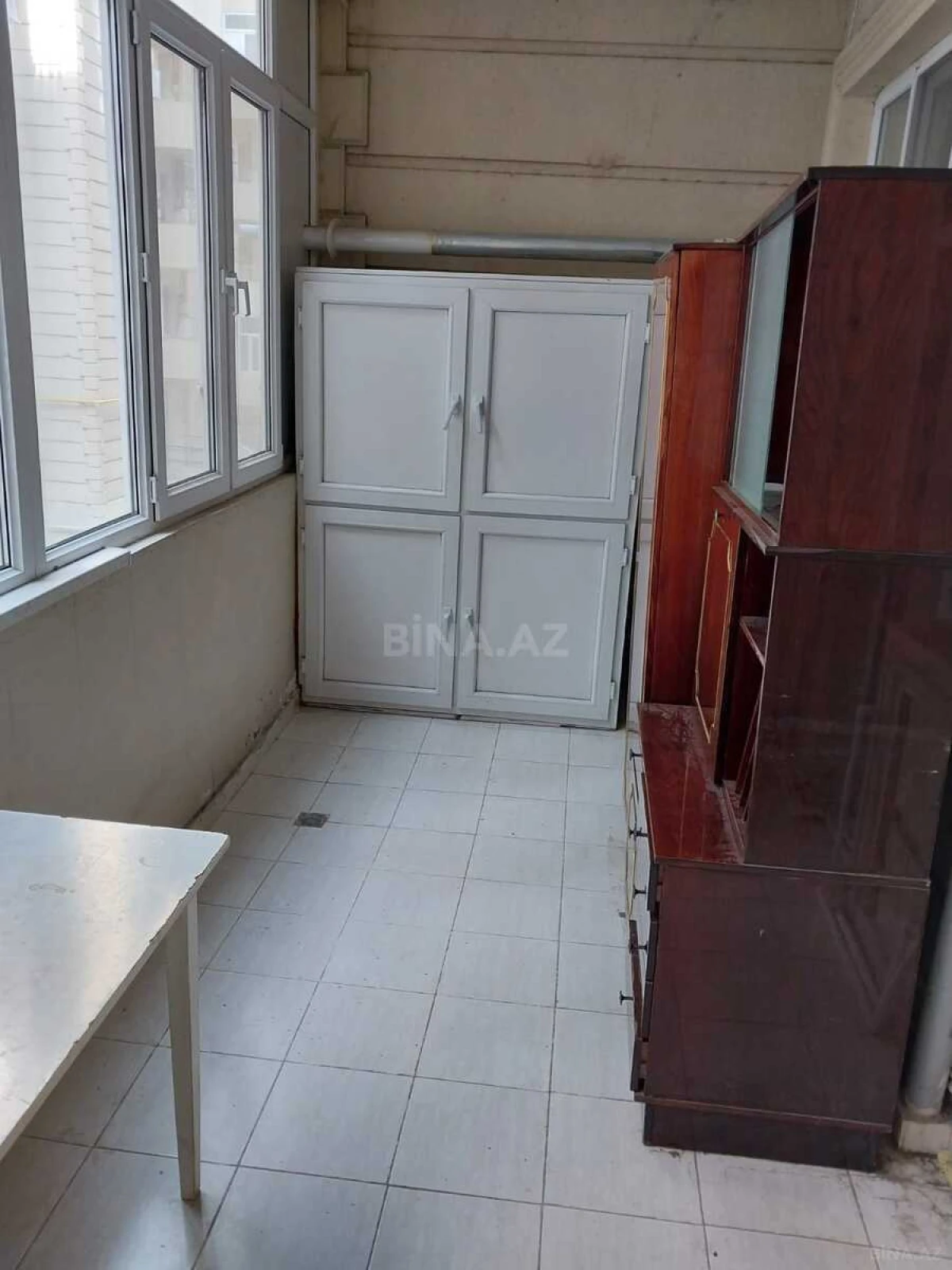 Satılır 2 otaqlı mənzil 70 m²