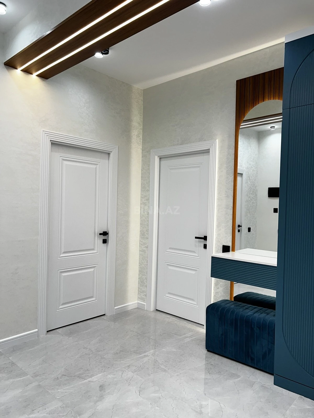 Satılır 3 otaqlı mənzil 99 m²