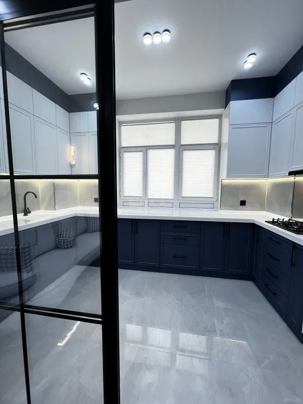 Satılır 3 otaqlı mənzil 99 m²