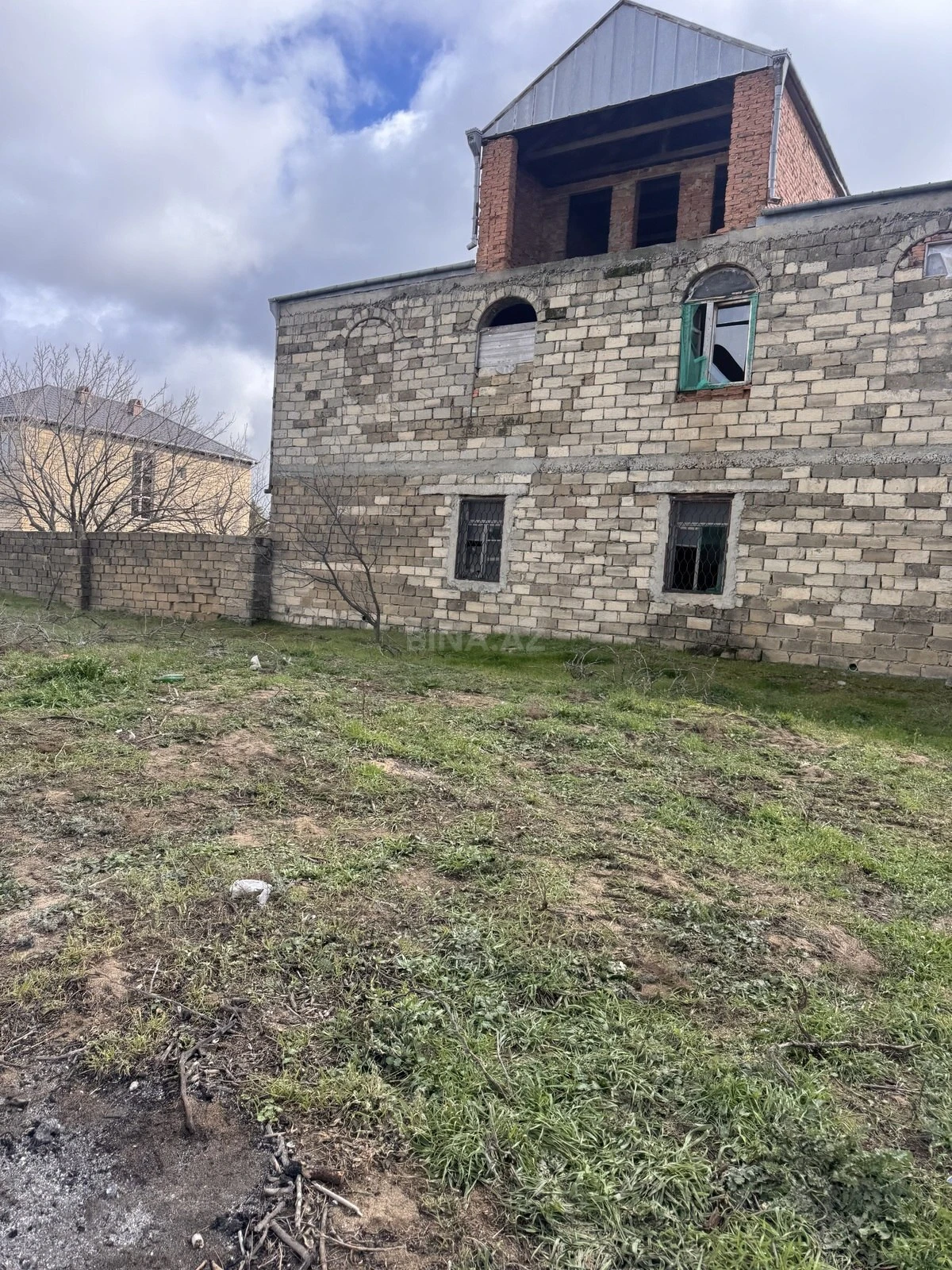 Satılır torpaq sahəsi 4 m²