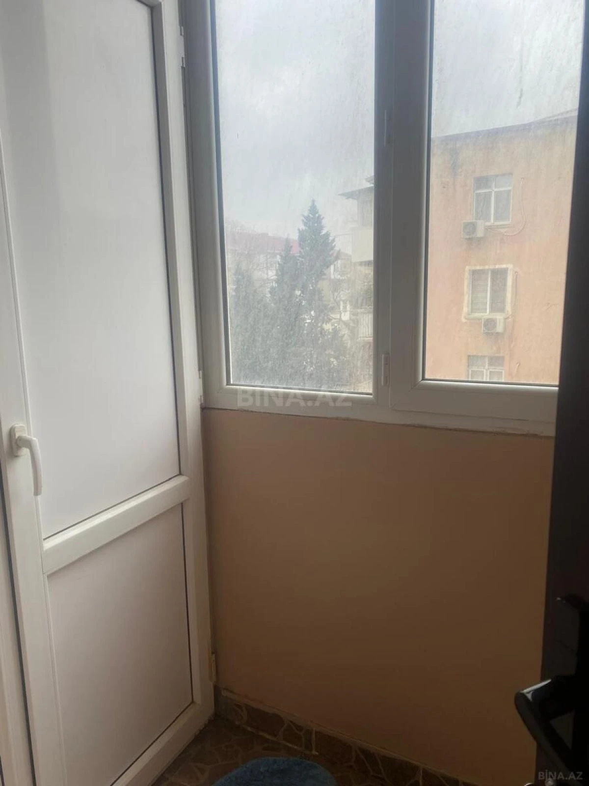 Satılır 3 otaqlı mənzil 100 m²