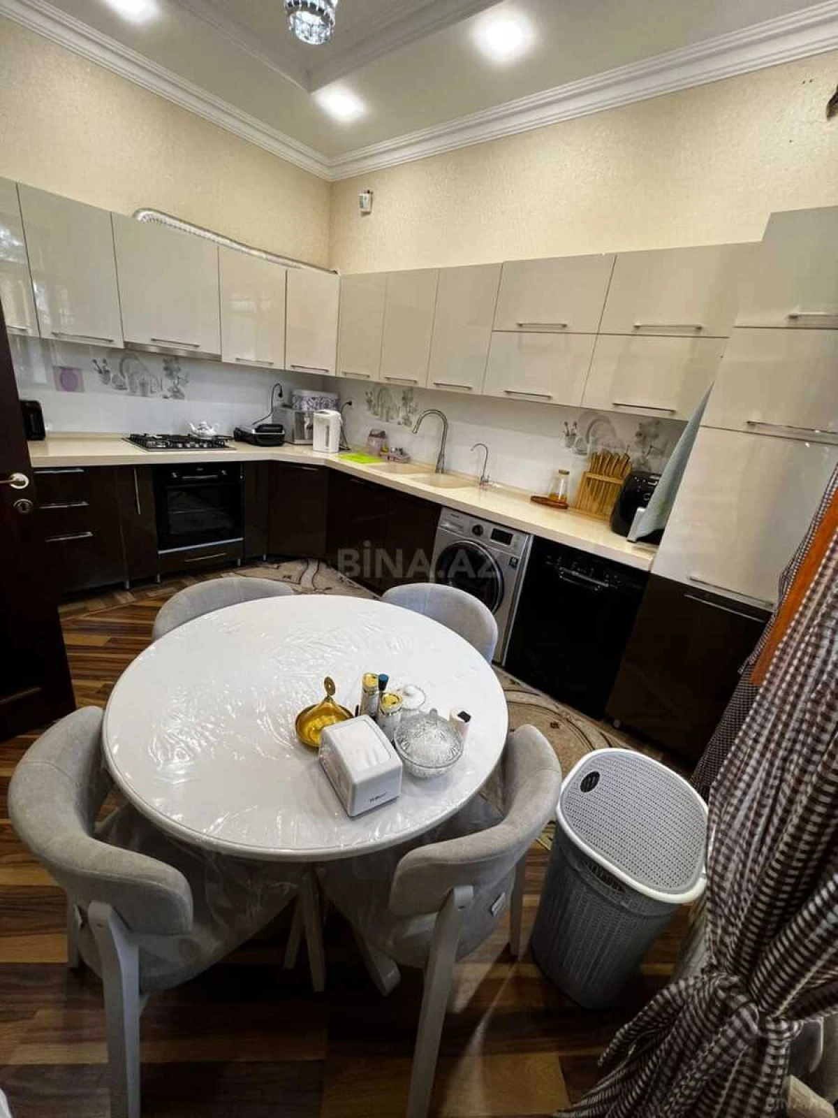 Satılır 4 otaqlı həyət evi 112 m²