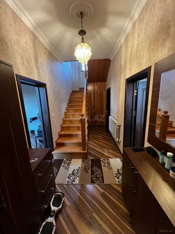 Satılır 4 otaqlı həyət evi 112 m²