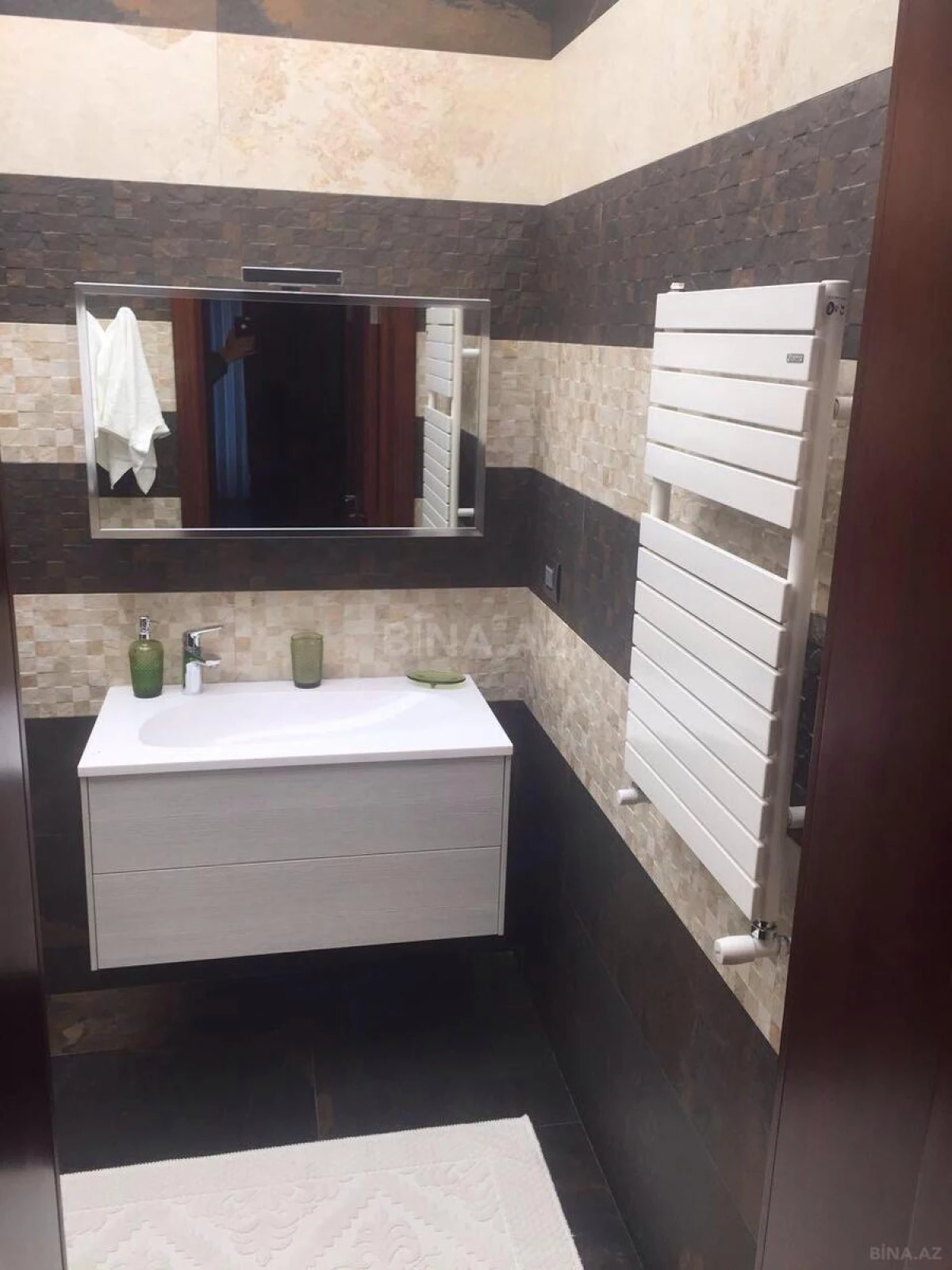 Kirayə verilir 1 otaqlı mənzil 60 m²