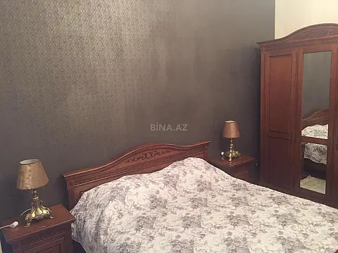 Kirayə verilir 1 otaqlı mənzil 60 m²