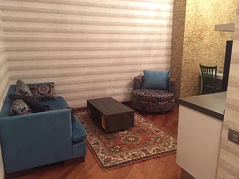 Kirayə verilir 1 otaqlı mənzil 60 m²