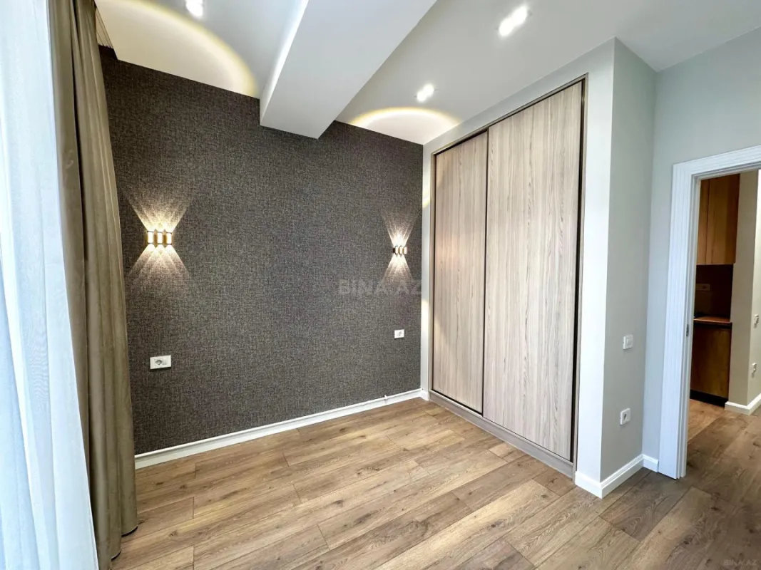 Satılır 2 otaqlı mənzil 55 m²