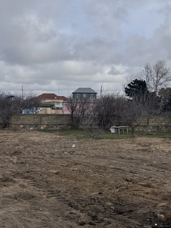 Satılır torpaq sahəsi 2 m²