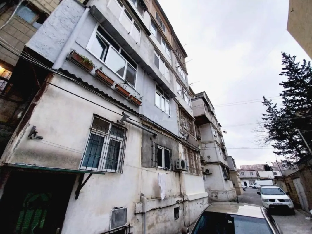 Satılır 3 otaqlı mənzil 70 m²