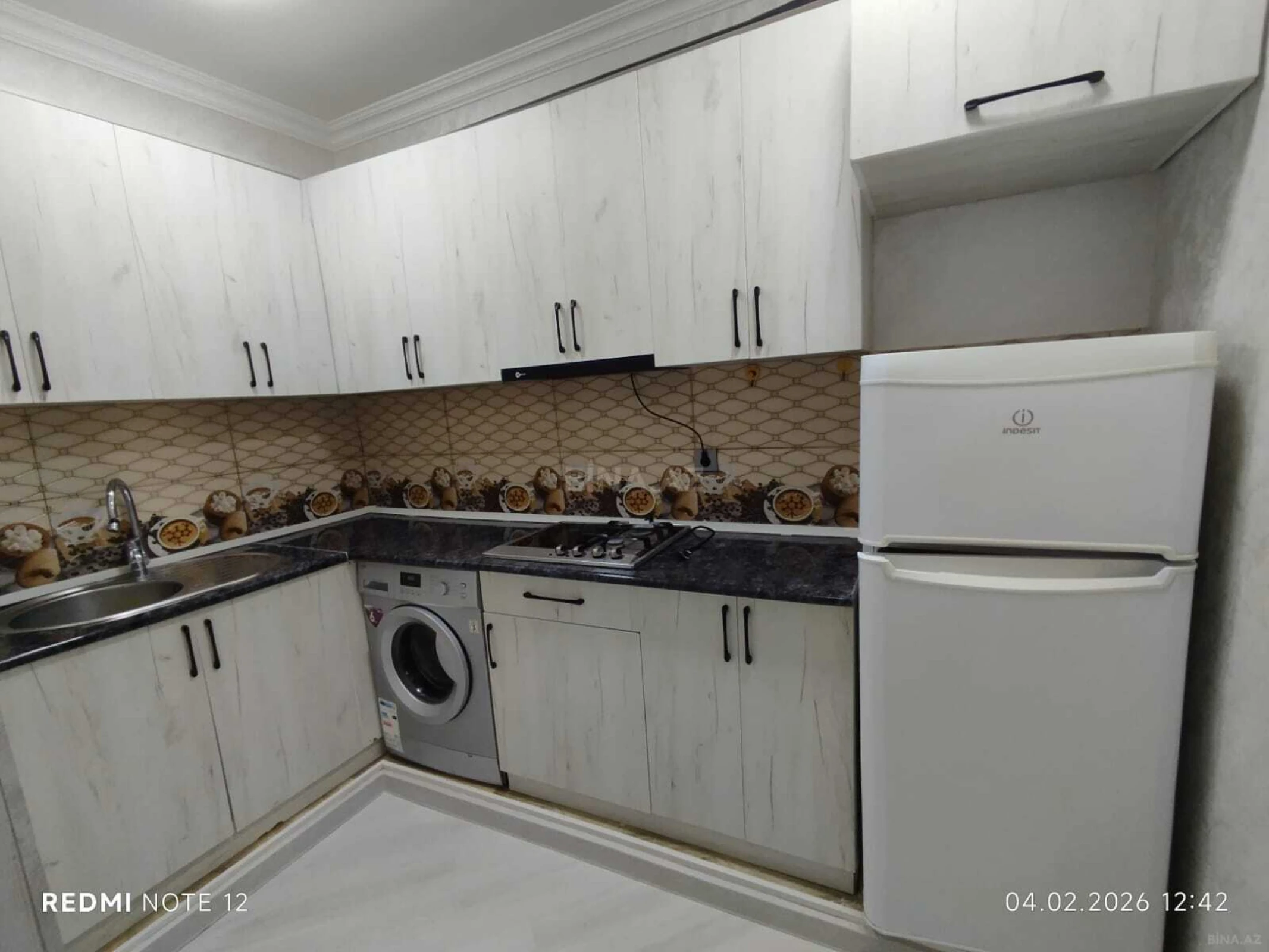 Satılır 3 otaqlı mənzil 60 m²