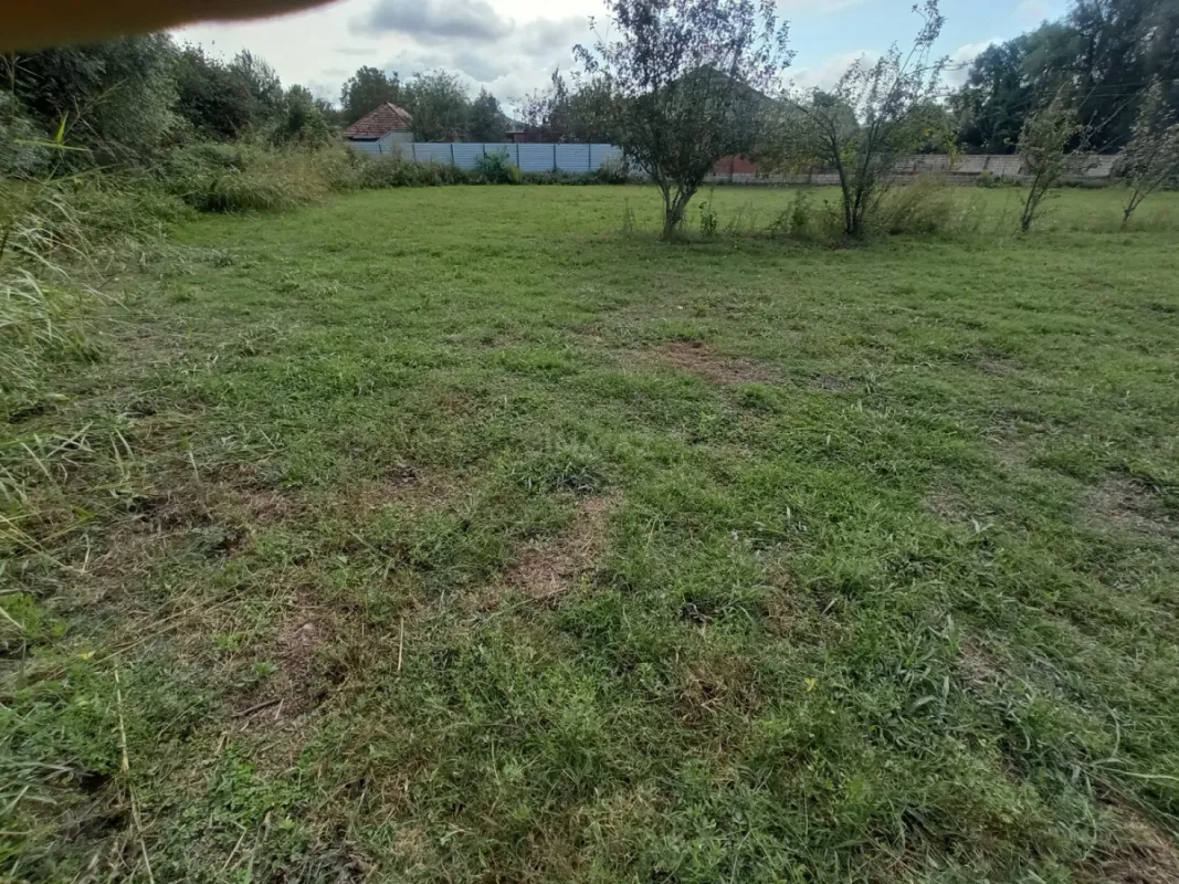 Satılır torpaq sahəsi 20 m²