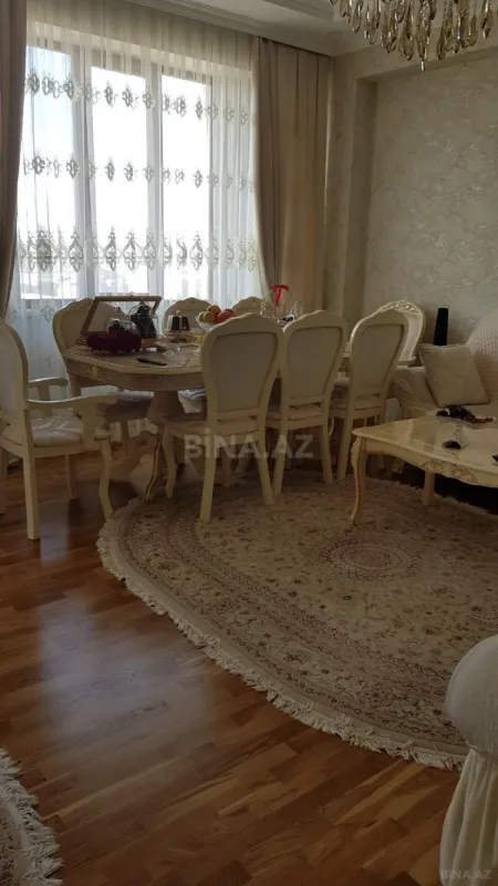 Kirayə verilir 3 otaqlı mənzil 75 m²