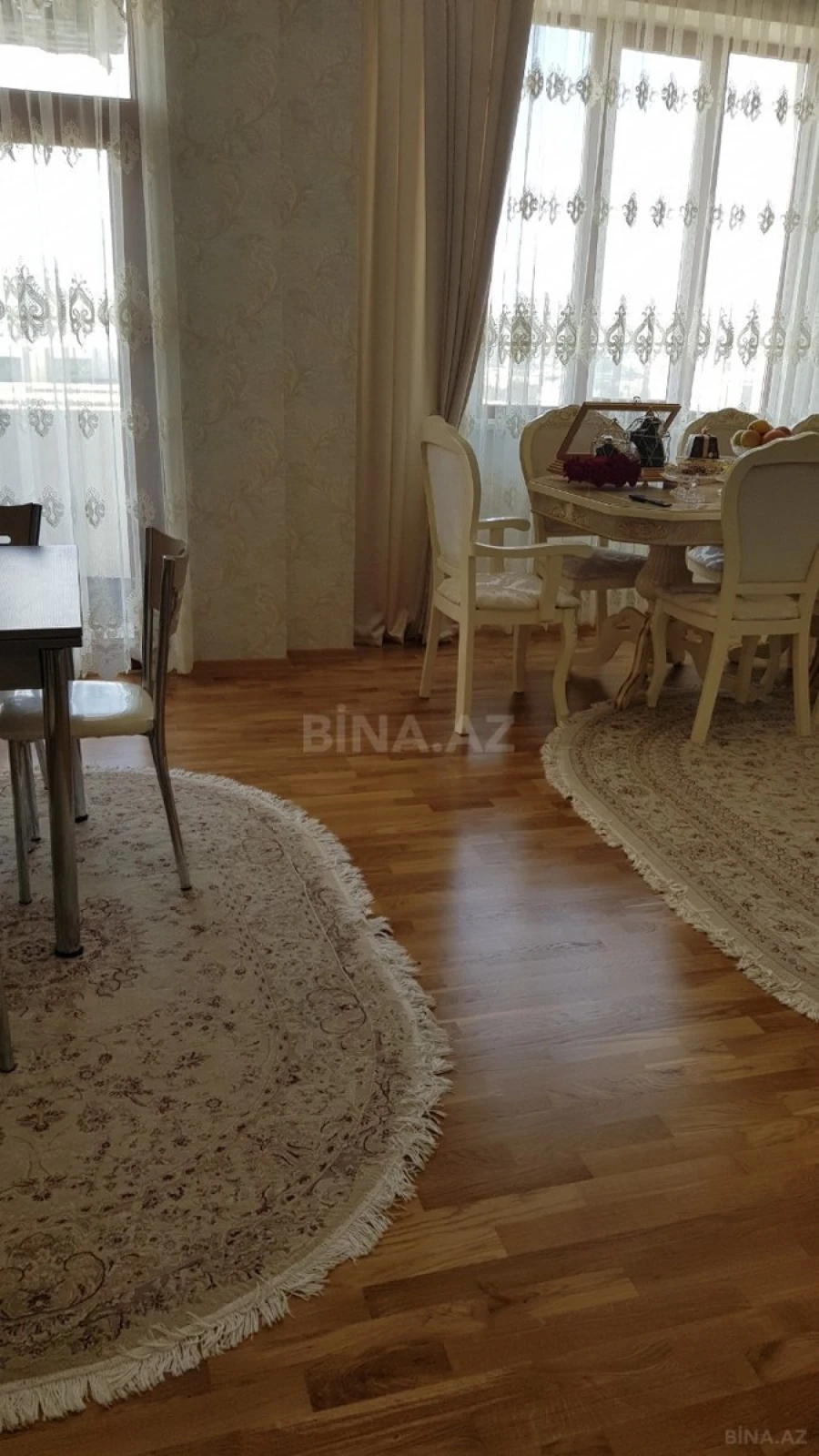 Kirayə verilir 3 otaqlı mənzil 75 m²