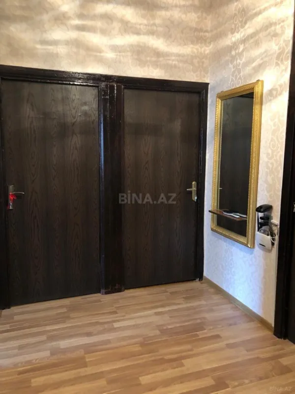 Satılır 3 otaqlı mənzil 63 m²