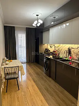 Kirayə verilir 4 otaqlı mənzil 130 m² — Bakı, Həzi Aslanov qəs. 4 otaq 130.00 m²