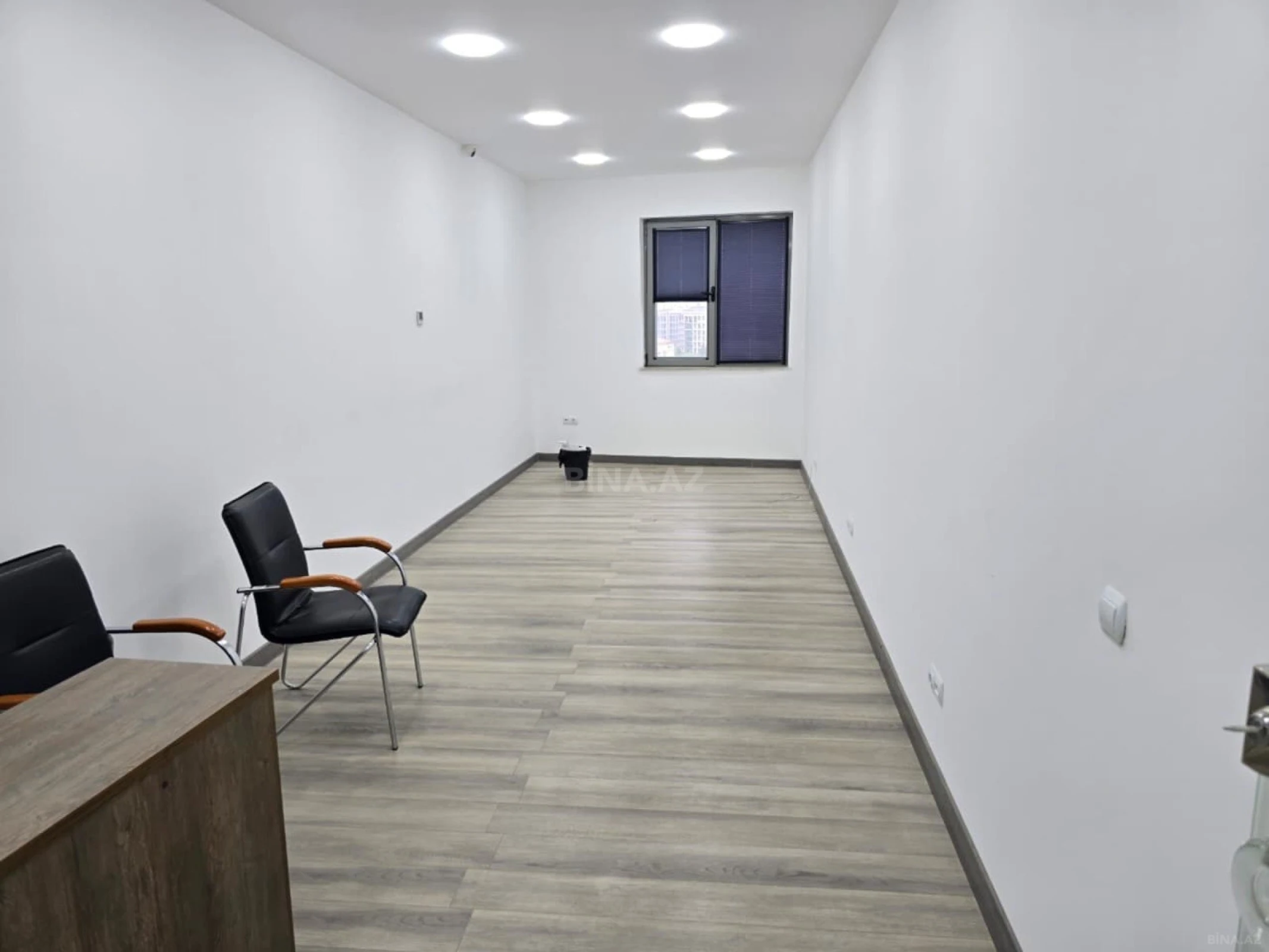 Kirayə verilir 6 otaqlı ofis 252 m²